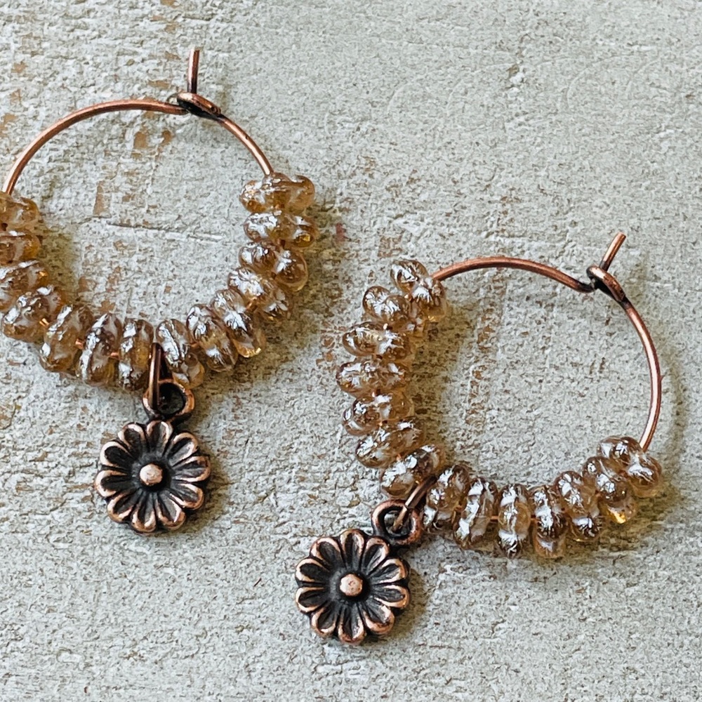 Boho Chic Daisy Charm Earrings